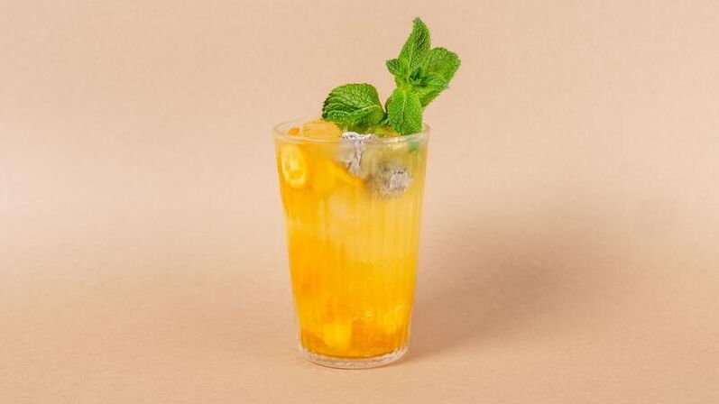 Kumquat Eistee